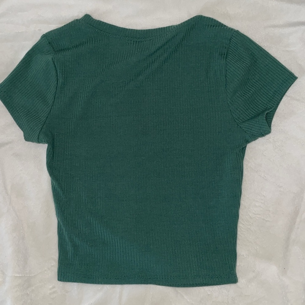 Crop top - Picture 4 of 4